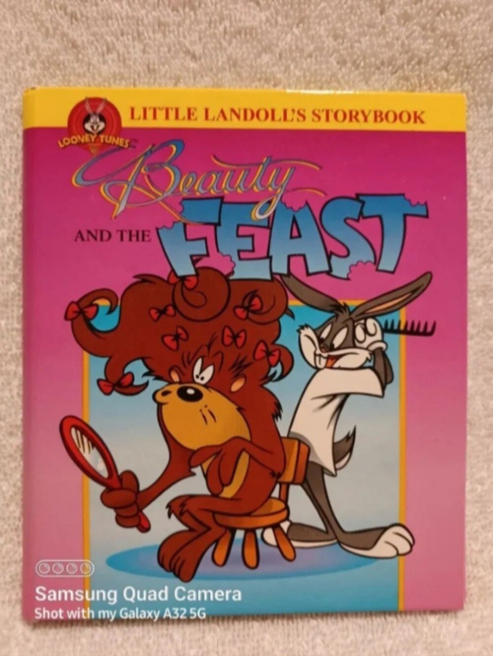 Vintage Looney tunes beauty & the feast story book
